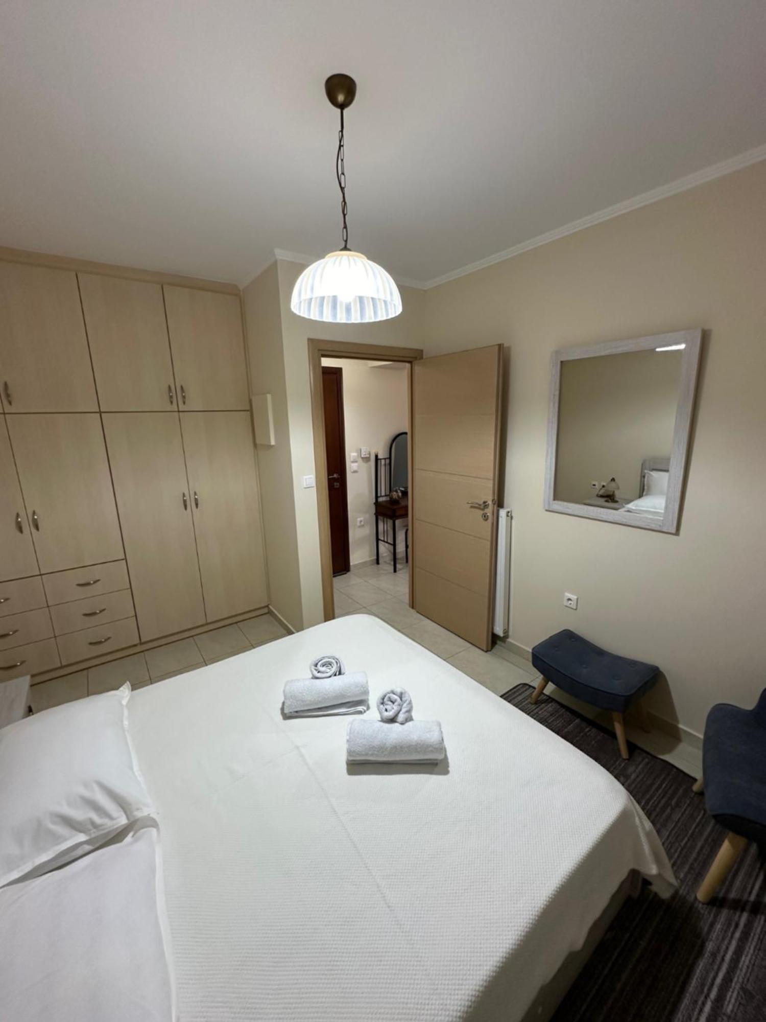 R Apartment Nafpaktos Exteriör bild